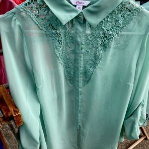 Candies Mint green blouse